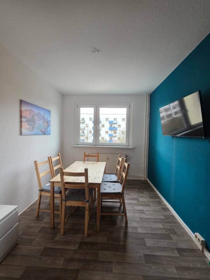 Unterkunft Halle – 6 Plätze, 2. OG